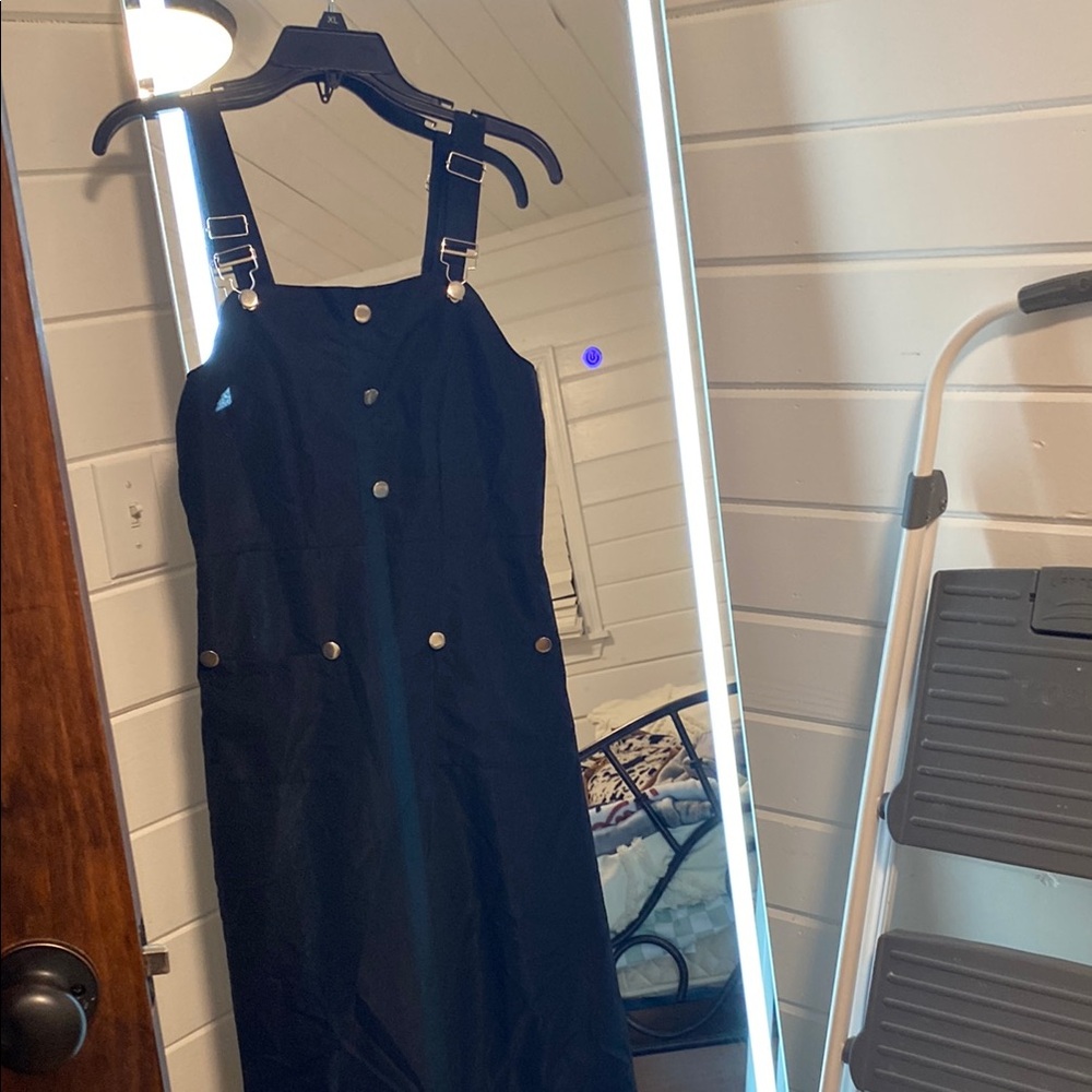 Stylish Black Button-Up Dress